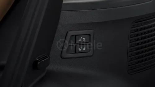لكزس LX700h بمحرك Twin-Turbo هايبرد Elite 2026 - أخضر