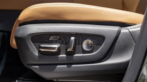 لكزس LX700h بمحرك Twin-Turbo هايبرد Elite 2026 - أخضر