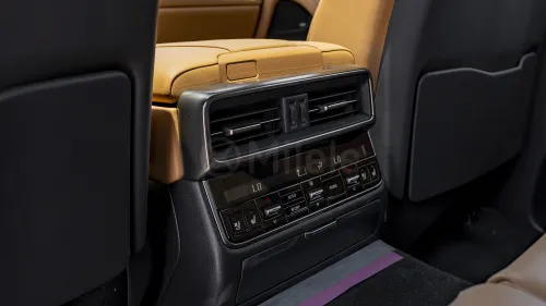 لكزس LX700h بمحرك Twin-Turbo هايبرد Elite 2026 - أخضر