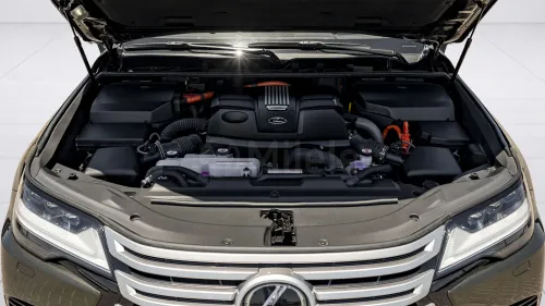 لكزس LX700h بمحرك Twin-Turbo هايبرد Elite 2026 - أخضر