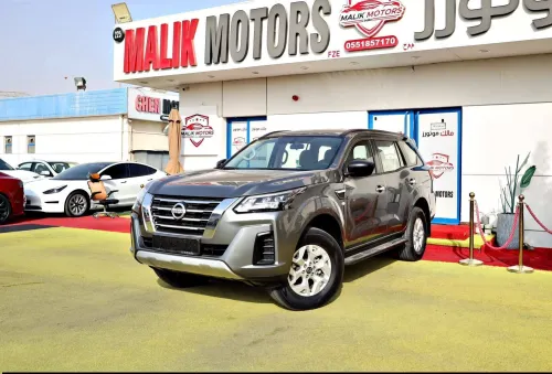 نيسان إكستيرا بمحرك 2.5L أوتوماتيك 2022 فضي - carsooq