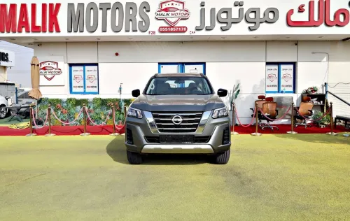 نيسان إكستيرا بمحرك 2.5L أوتوماتيك 2022 فضي - carsooq