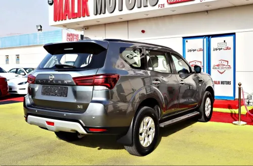 نيسان إكستيرا بمحرك 2.5L أوتوماتيك 2022 فضي - carsooq