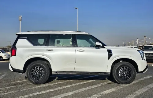 نيسان باترول SE بمحرك Twin-Turbo V6 موديل 2026 جديدة - أبيض