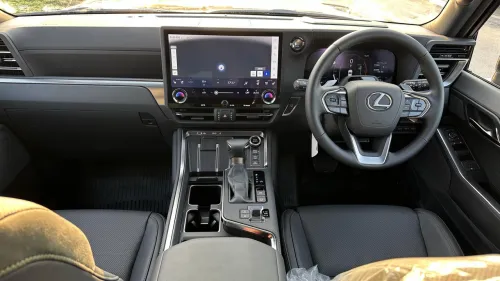 لكسز GX550 مقود يمين بمحرك 3.4L توين تيربو V6 موديل 2026 جديدة - أسود