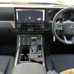 لكسز GX550 مقود يمين بمحرك 3.4L توين تيربو V6 موديل 2026 جديدة - أسود - Thumbnail 9