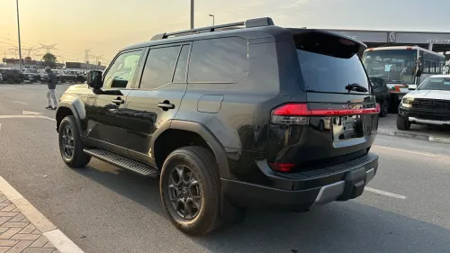 لكسز GX550 مقود يمين بمحرك 3.4L توين تيربو V6 موديل 2026 جديدة - أسود