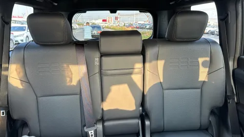 لكسز GX550 مقود يمين بمحرك 3.4L توين تيربو V6 موديل 2026 جديدة - أسود