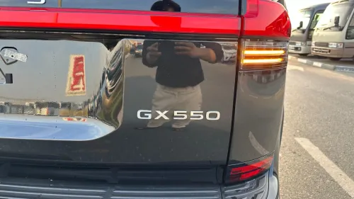 لكسز GX550 مقود يمين بمحرك 3.4L توين تيربو V6 موديل 2026 جديدة - أسود