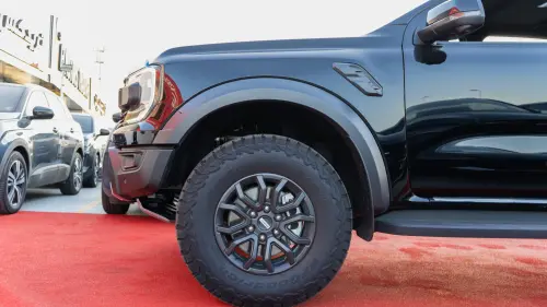 فورد رينجر رابتر بمحرك 3.0L توين تيربو V6 موديل 2026 جديدة - أسود