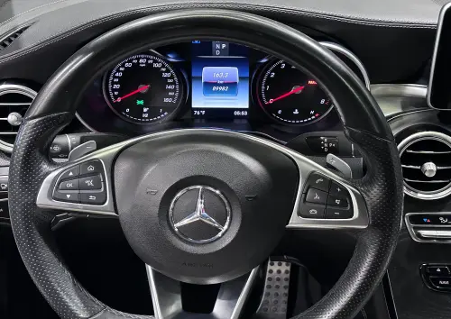 Mercedes-Benz GLC 300 Coupe 2.0L Turbo Automatic 2019 - White