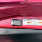 Toyota RAV4 Limited 2.5L Automatic 2017 - Red - Thumbnail 8