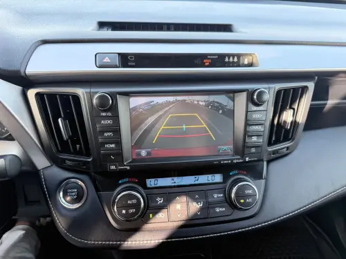 Toyota RAV4 Limited 2.5L Automatic 2017 - Red