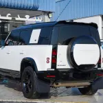 Land Rover Defender 110 P400 SE 2024 - White - Thumbnail 6