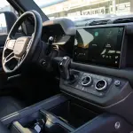 Land Rover Defender 110 P400 SE 2024 - Black - Thumbnail 22