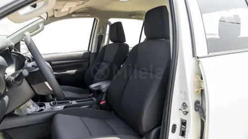 TOYOTA HILUX DC MODEL YEAR 2026 WHITE COLOR