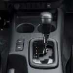 TOYOTA HILUX DC MODEL YEAR 2026 WHITE COLOR - Thumbnail 24