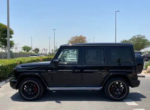 سيارة مرسيدس-بنز G550 بمحرك V8 موديل 2022 مستعملة - أسود - Carsooq
