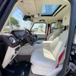 سيارة مرسيدس-بنز G550 بمحرك V8 موديل 2022 مستعملة - أسود - Carsooq - Thumbnail 9