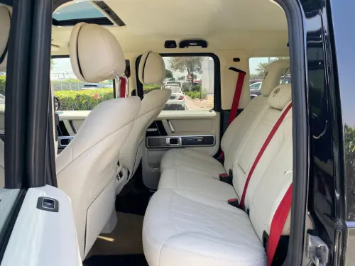 سيارة مرسيدس-بنز G550 بمحرك V8 موديل 2022 مستعملة - أسود - Carsooq