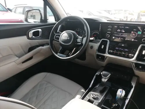 Kia Sorento EX Petrol 2023 Model Year - White