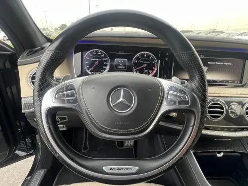سيارة مرسيدس-بنز S63 AMG موديل 2014 مستعملة - أسود