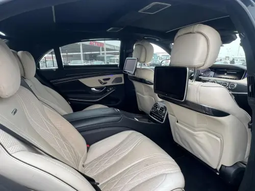 سيارة مرسيدس-بنز S63 AMG موديل 2014 مستعملة - أسود