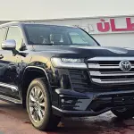 سيارة تويوتا لاند كروزر VXR موديل 2026 جديدة - أسود - Thumbnail 1