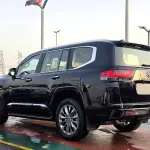 سيارة تويوتا لاند كروزر VXR موديل 2026 جديدة - أسود - Thumbnail 6