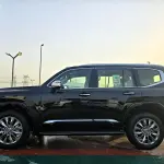 سيارة تويوتا لاند كروزر VXR موديل 2026 جديدة - أسود - Thumbnail 17