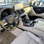 سيارة تويوتا لاند كروزر VXR موديل 2026 جديدة - أسود - Thumbnail 19