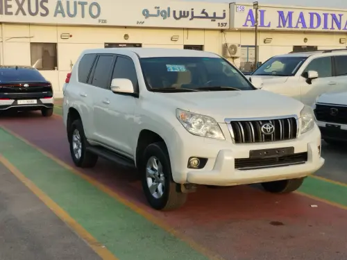 سيارة تويوتا برادو TX.L 2.7L موديل 2010 مستعملة - أبيض