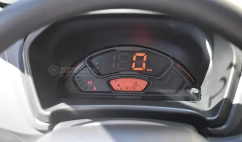 سيارة سوزوكي ألتو هاتشباك 1.0L موديل 2026 جديدة - فضي