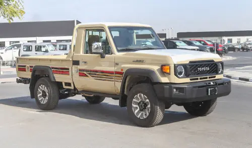 Toyota Land Cruiser LC 79 Pickup 4.0L 2025 - Beige