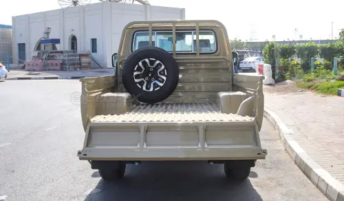 Toyota Land Cruiser LC 79 Pickup 4.0L 2025 - Beige