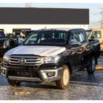 Toyota Hilux Double Cab 2.7L 2026 - Black - Thumbnail 1