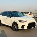 لكزس RX 350h هجين مستعملة موديل 2024 أبيض - Thumbnail 3