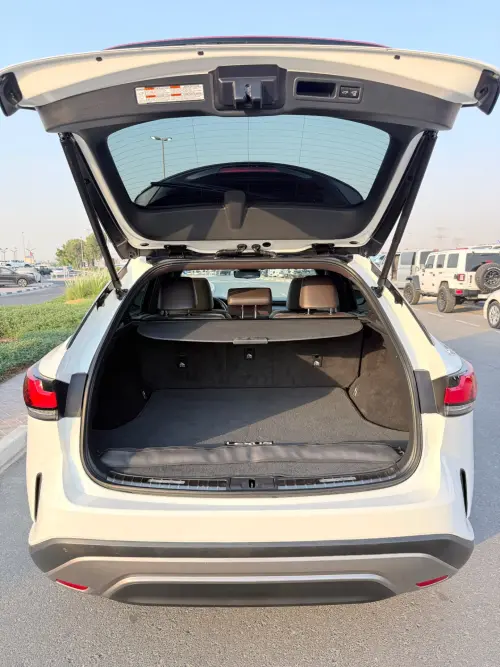 لكزس RX 350h هجين مستعملة موديل 2024 أبيض