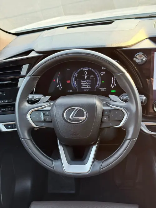لكزس RX 350h هجين مستعملة موديل 2024 أبيض