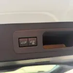 لاند كروزر VXR 4.0L V6 موديل 2026 - أبيض - Thumbnail 8