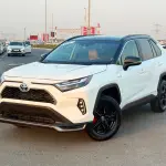 Toyota RAV4 XLE Hybrid 2022 Model year White Exterior - Thumbnail 1