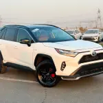 Toyota RAV4 XLE Hybrid 2022 Model year White Exterior - Thumbnail 3