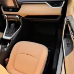 Toyota RAV4 XLE Hybrid 2022 Model year White Exterior - Thumbnail 19