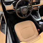Toyota RAV4 XLE Hybrid 2022 Model year White Exterior - Thumbnail 22