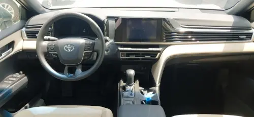 Toyota Camry 2.5L petrol 2025 Model Year White / beige