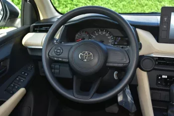2023 MODEL TOYOTA YARIS E 1.5L PETROL AUTOMATIC