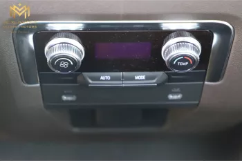 GMC YUKON 5.3L SLE 4X2 MID OPTION