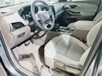 AED 1365/ MONTH - CHEVROLET TRAVERSE LT - 2019 - GCC - IMMACULATE CONDITION