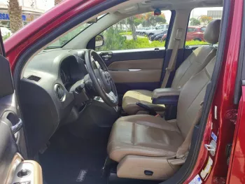 AED 710/ MONTH - JEEP COMPASS LIMITED - 2014 - GCC - IMMACULATE CONDITION