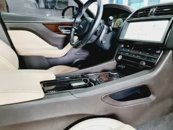 AED 2,130 /MONTH - JAGUAR F-PACE 25T - 2018 - GCC - IMMACULATE CONDITION